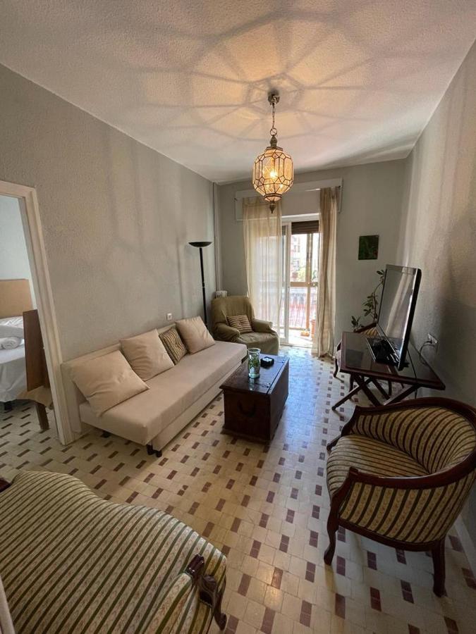 Vintage Granada Apartment Luaran gambar